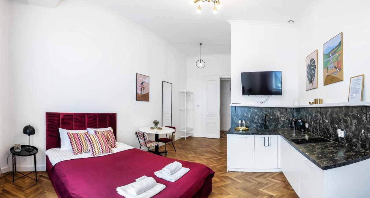 2Bcomfy - Barlickiego Apartment Bielsko-Biała Ngoại thất bức ảnh
